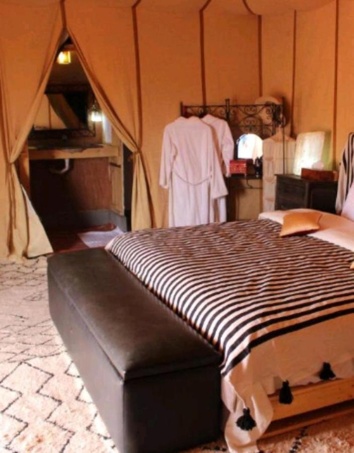 Merzouga Sahara Camp Екстериор снимка