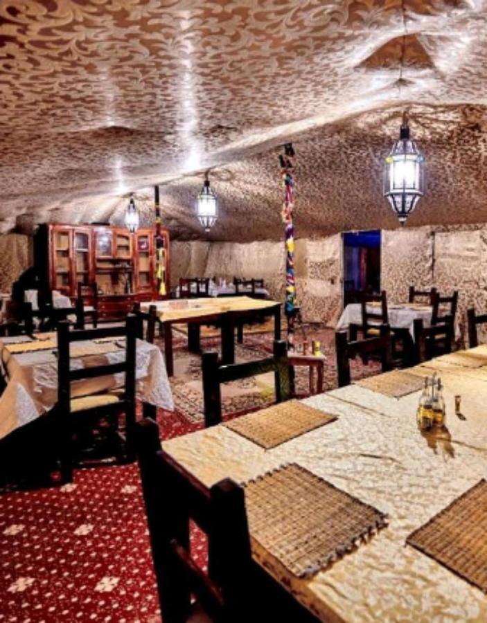 Merzouga Sahara Camp Екстериор снимка
